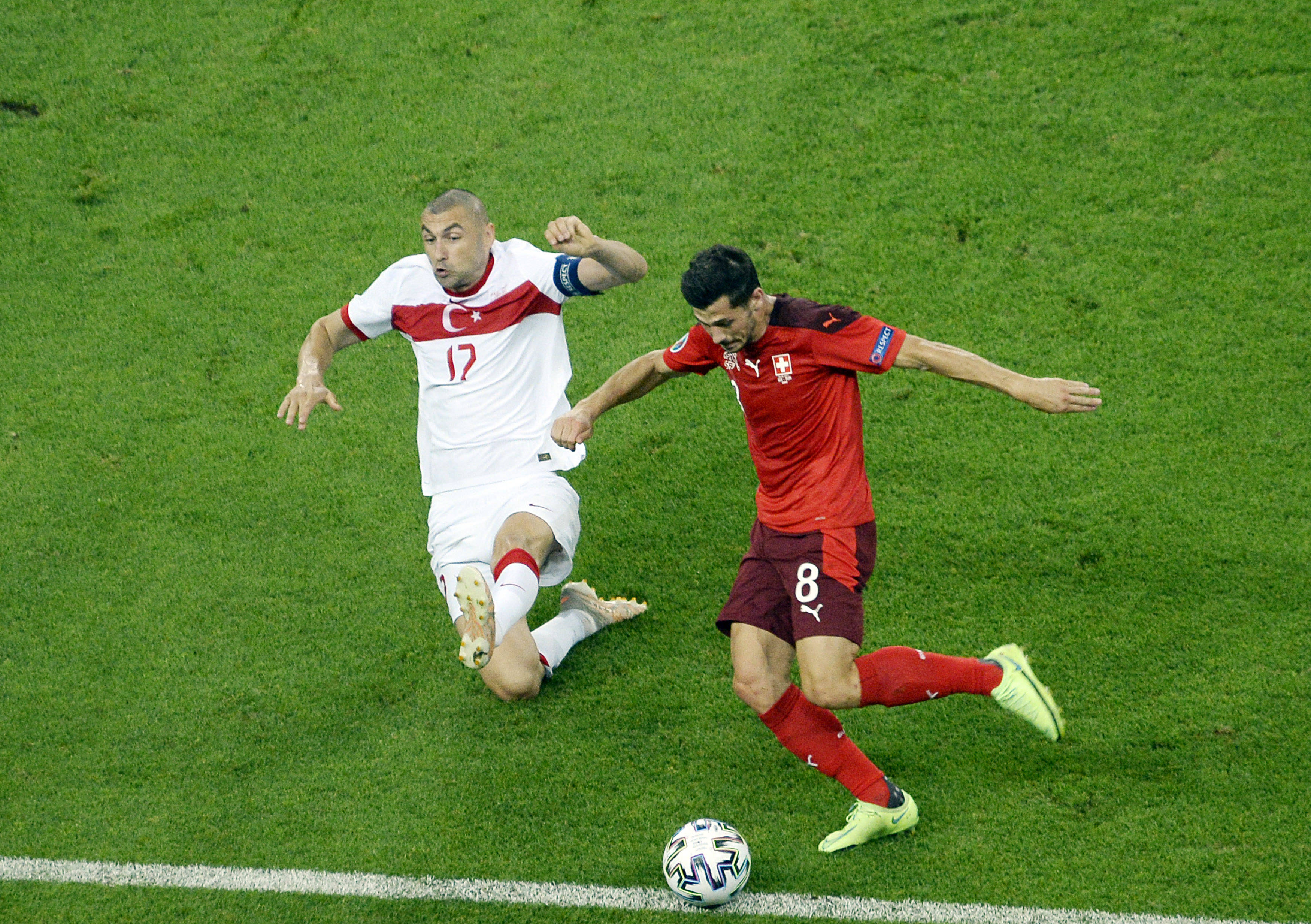 蒂姆重要时刻重返赛场，瑞士队带队取胜！